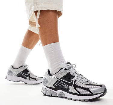 Nike zoom vomero 5