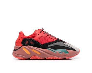 YEEZY BOOST 700