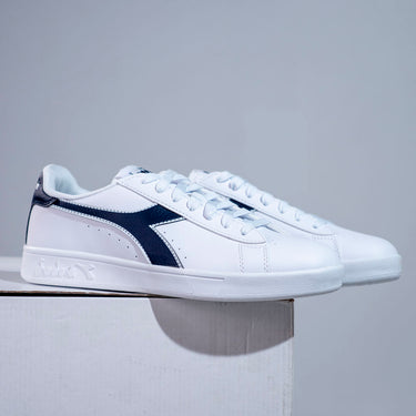DIADORA TORNEO