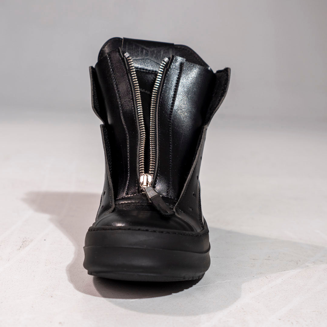 Cinzia Araia Sconti Cinzia Araia Sconti Cinzia Araia 2025 Uomo Bianche