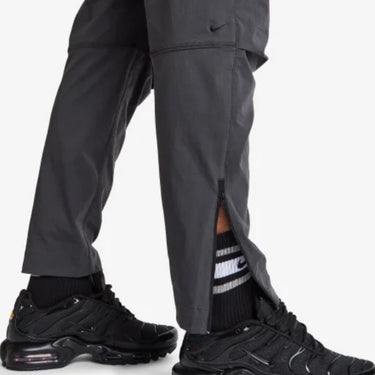 Nike pantalone tech