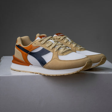 Diadora fenice