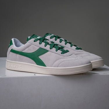 Diadora kick