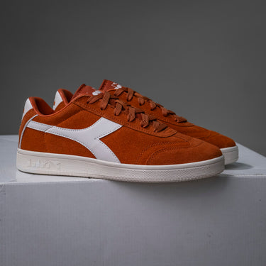 Diadora kick