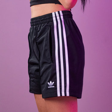 adidas short wmn