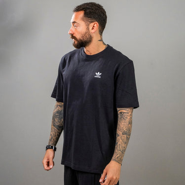 Adidas t-shirt basic logo