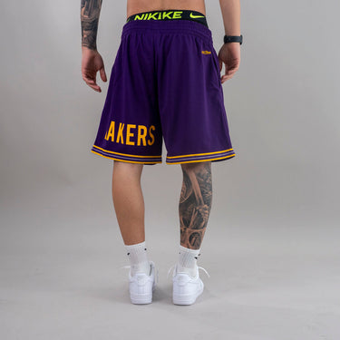 Mitchell&ness short lakers