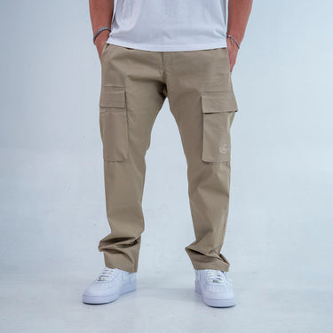 Forward pantalone ikea tinto con ricamo