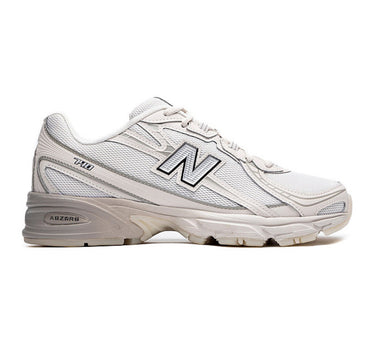 new balance 740