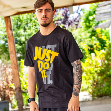Nike t shirt just do it