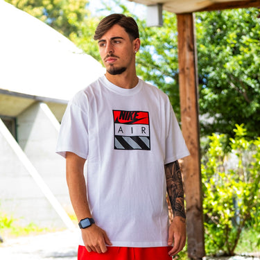 Nike t shirt air
