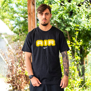 Nike t-shirt air