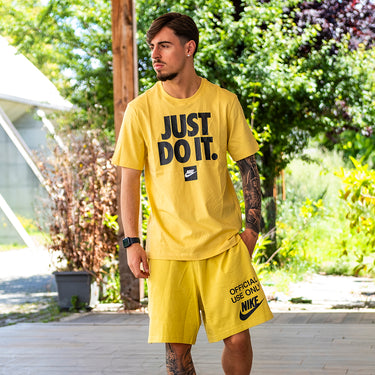 Nike t-shirt just do it