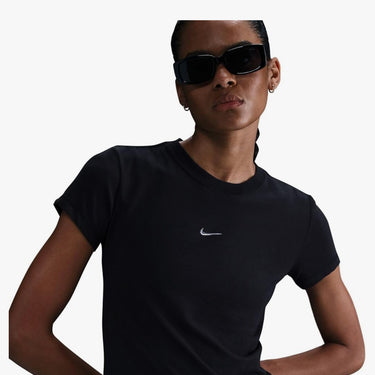 nike t shirt