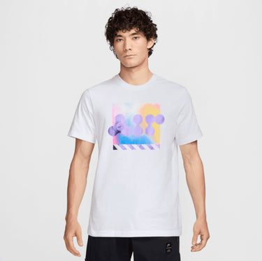 nike t-shirt