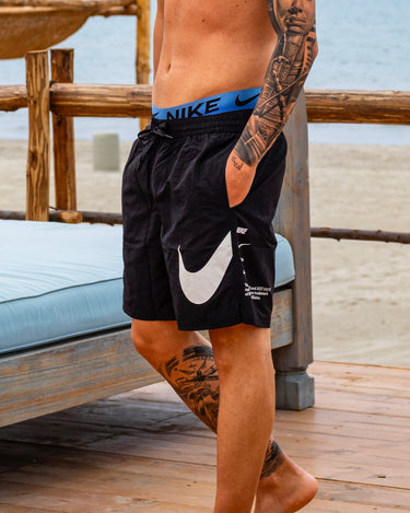 nike costume scritte