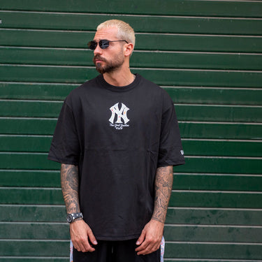 New era t-shirt