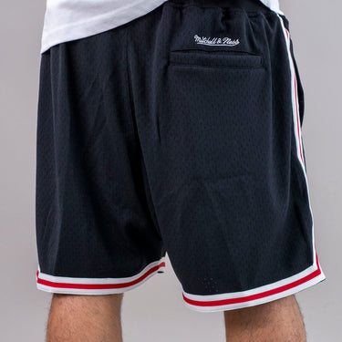 Mitchell & ness bermuda bulls