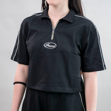 POLO CON PROFILO PANNA CON SCRITTA CERCH
