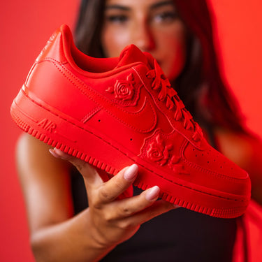 Nike air force 1 limited red