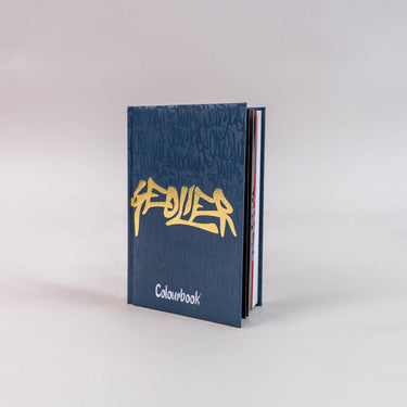 Colourbook x geolier diario 25-26