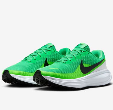 Nike revolution