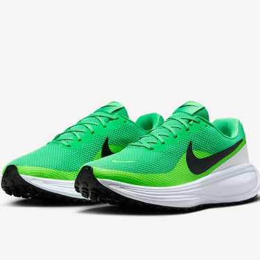 Nike revolution