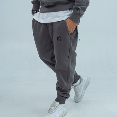 '47 PANTALONE FELPATO BASE RUNNER EMB BU