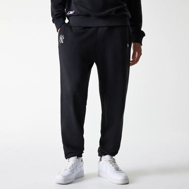 New era pantalone basic