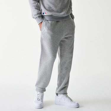 New era pantalone basic