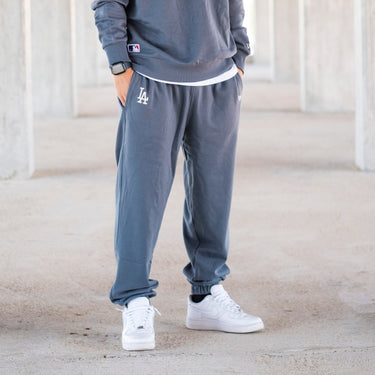 new era pantalone la