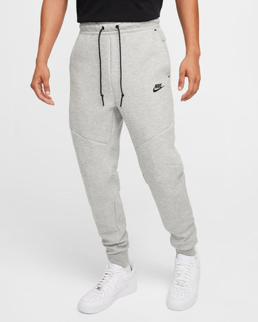 Nike pantalone tech