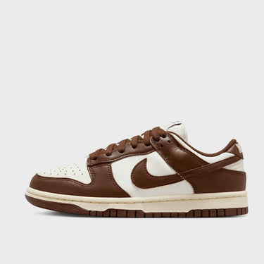 Nike dunk low chocolate