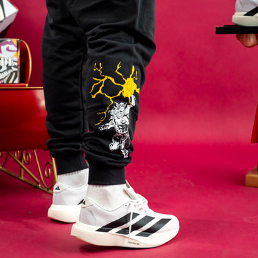 Adidas pantalone real madrid x marvel