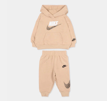 nike completo kids mesi