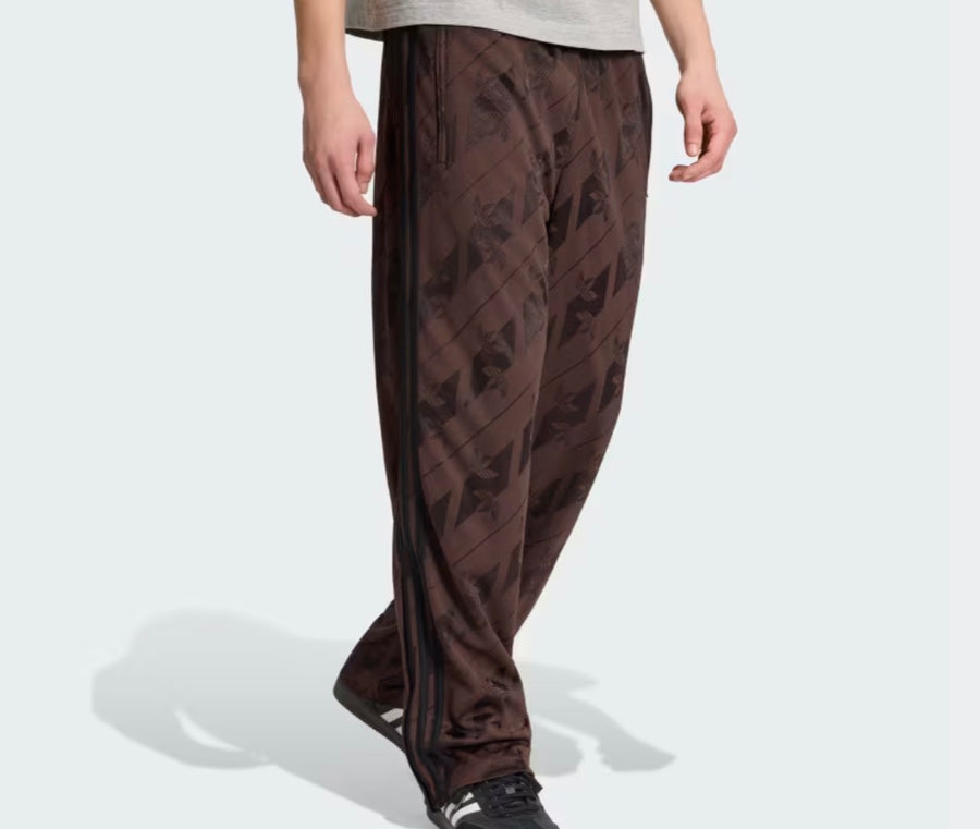 adidas pantalone multi logo