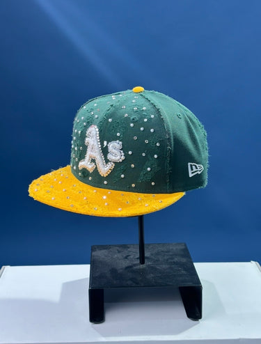 cap custom visiera dritta con strass AS