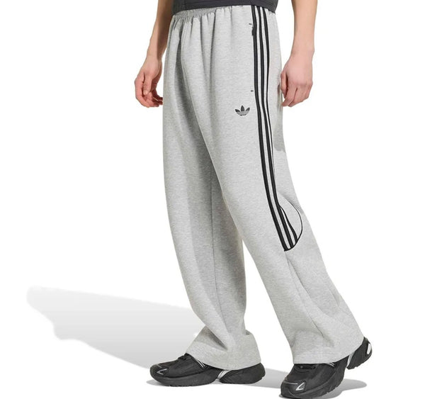 adidas pantalone tech