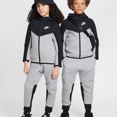 nike tech kids